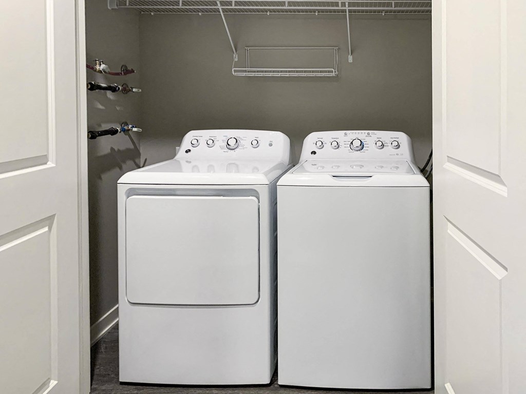 Washer and dryer in unit at the flats at shadow creek