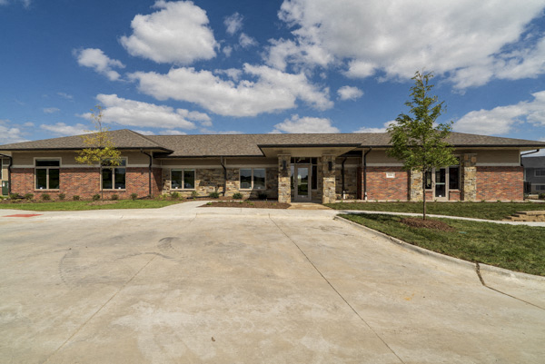 Clubhouse with gym and resident lounges at The Villas at Falling Waters townhomes for rent in West Omaha