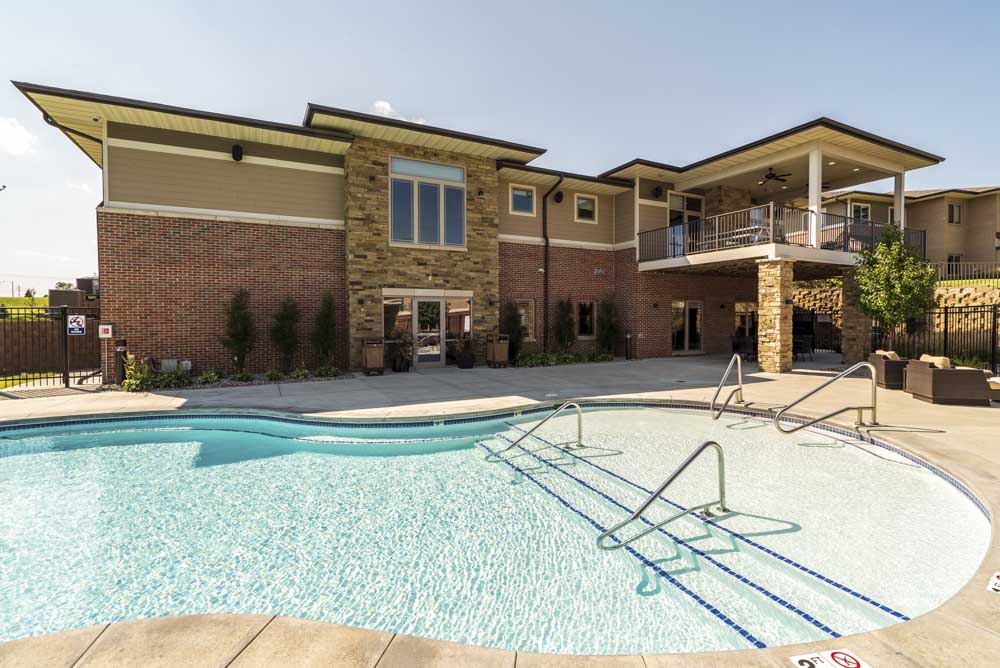 Resort-style pool at Villas of Omaha in northwest Omaha NE 68116