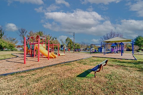 playgrounds at the preserve at ballantyne commons park