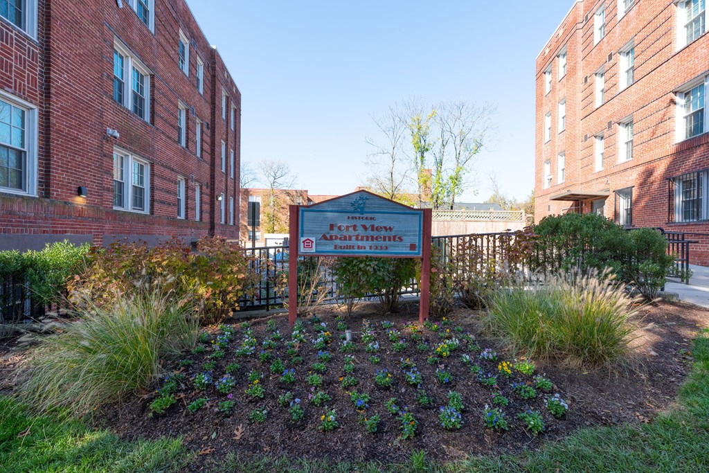 Fort View outdoor space and sign