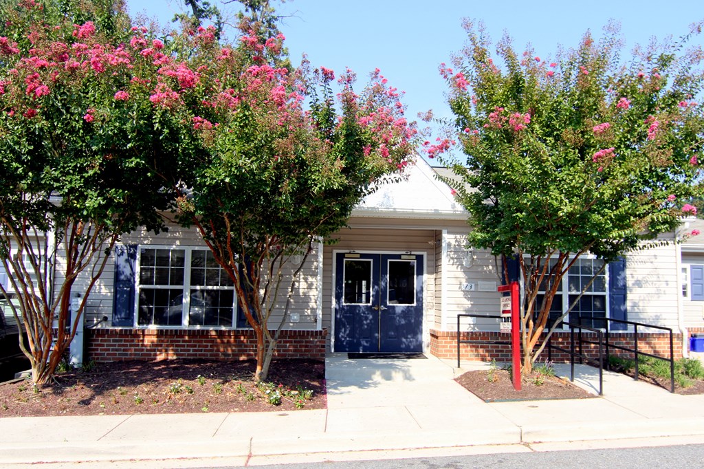 exterior of Leasing Office entrance