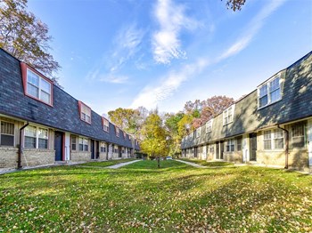 6624 Pioneer Drive 1-3 Beds Apartment, Affordable for Rent - Photo Gallery 4