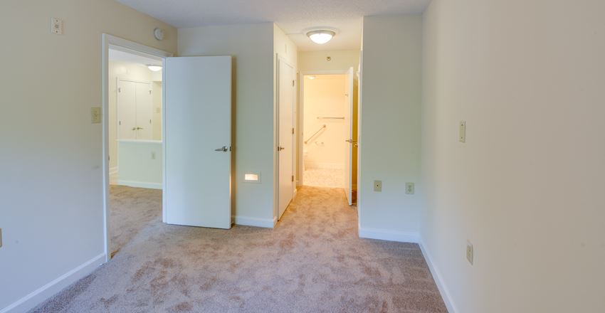 10000 Brunswick Avenue 1 Bed Apartment, Affordable for Rent - Photo Gallery