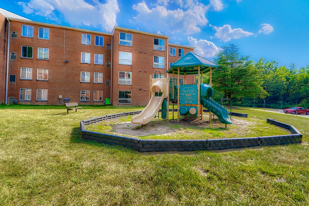 Wakefield Terrace playground with a slide
