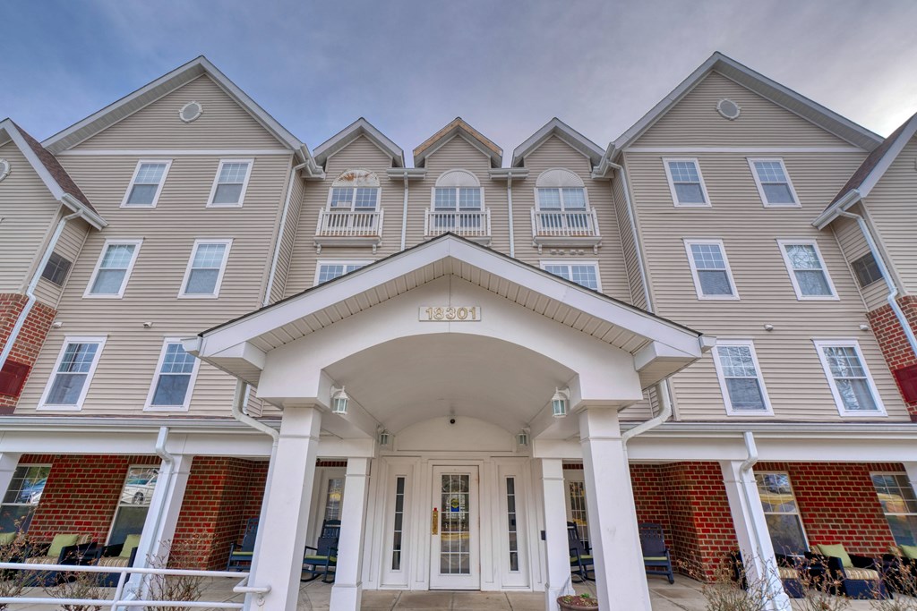 exterior Willow Manor at Fair Hill Farm