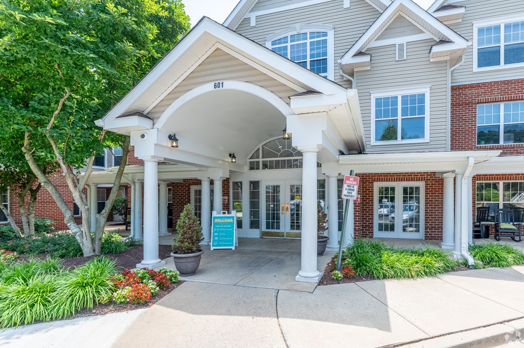 Willow Manor At Colesville (Seniors 62+)