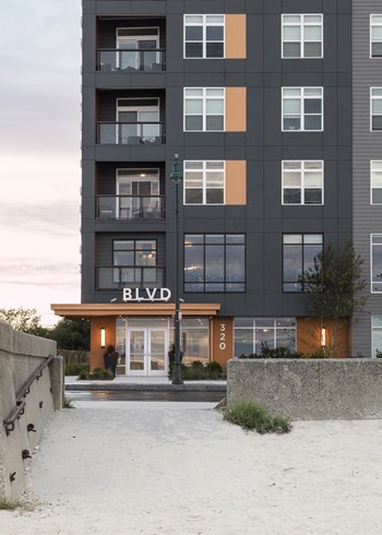 320 Revere Beach Blvd Studio-2 Beds Apartment for Rent - Photo Gallery 4