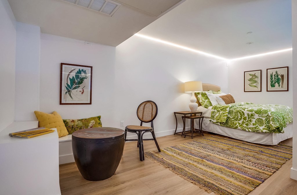 additional photo for property listing at heritage gem in the coolest suburb kalk bay, cape town