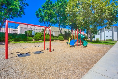 the preserve at ballantyne commons community playground