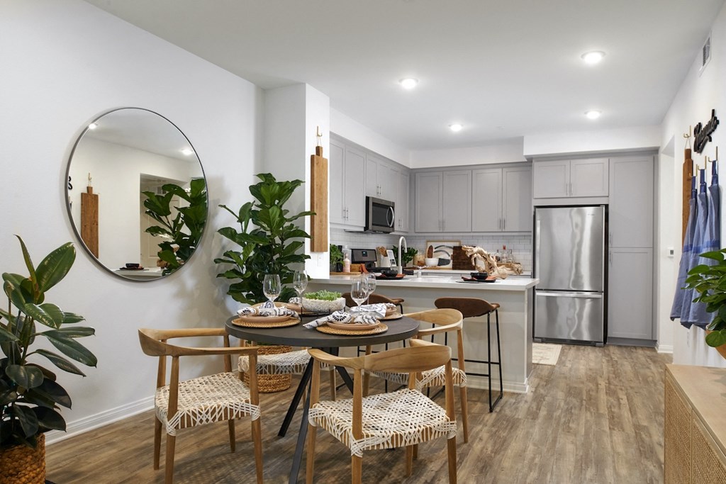 Lincoln Village Apartment Homes in Riverside California