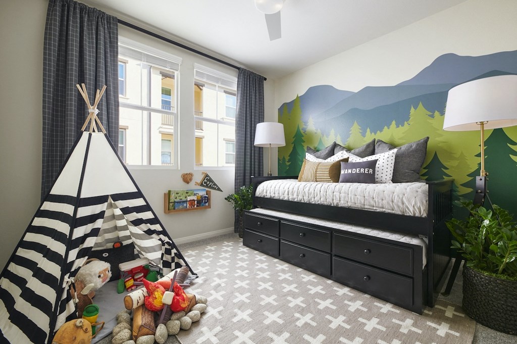 Lincoln Village Apartment Homes in Riverside California