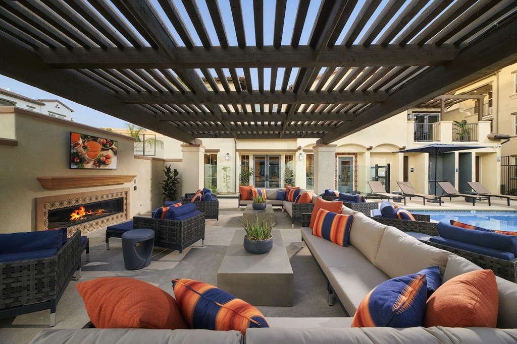 Lincoln Village Apartment Homes in Riverside California