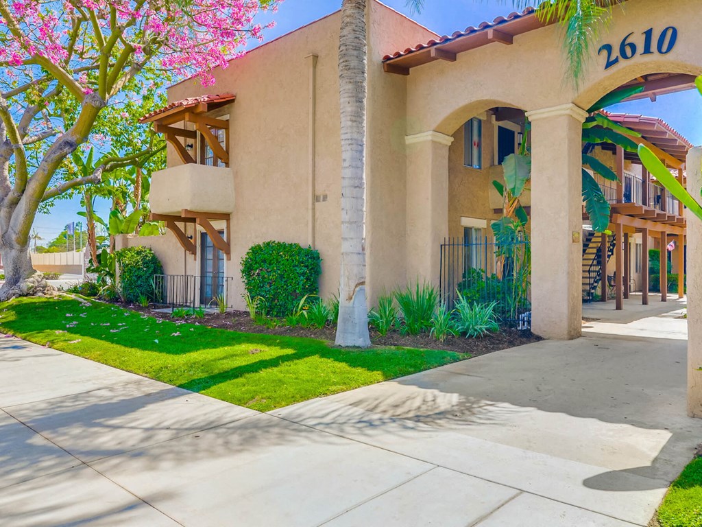 SpringTree Apartments Front Entrance View