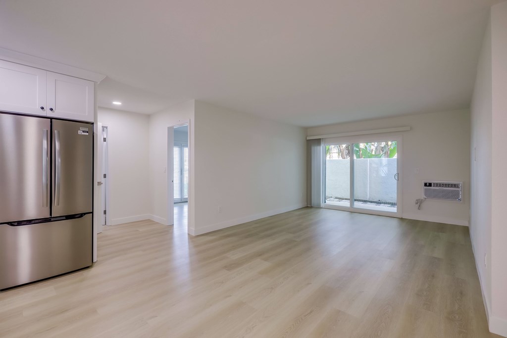 VIVA Apartment Homes