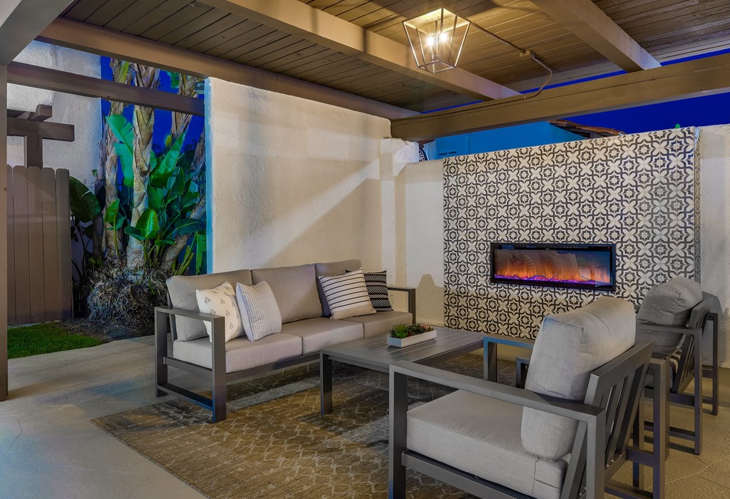 VIVA Apartment Homes