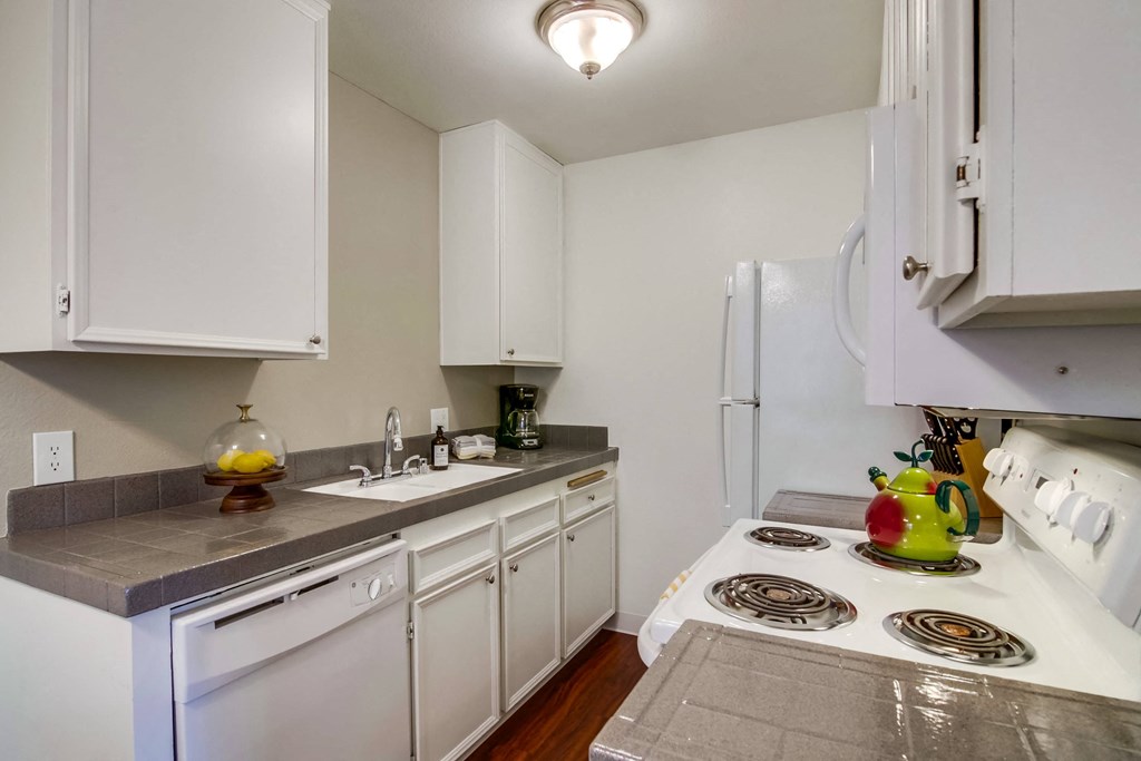 Shasta Lane Apartments