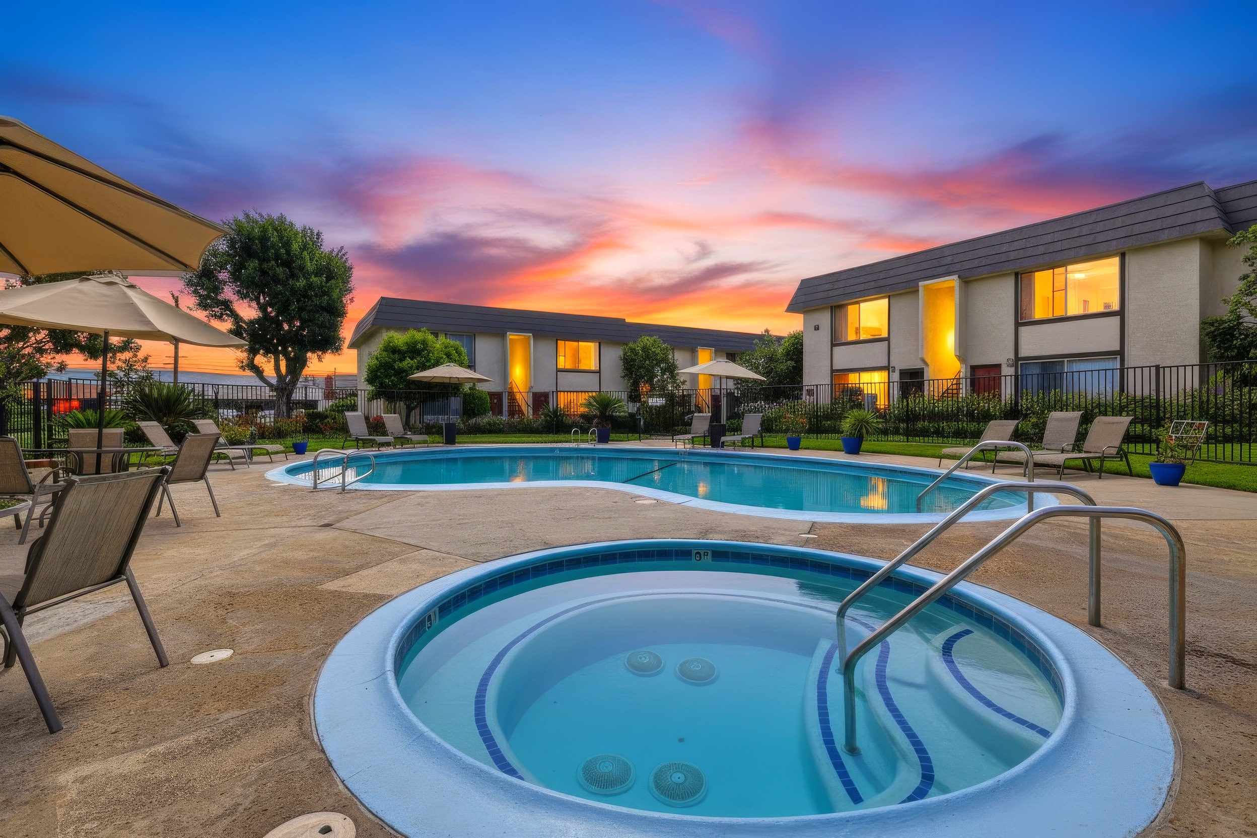 Sandpiper Apartments is a similar property to 7902 Holt Ave. located in Huntington Beach