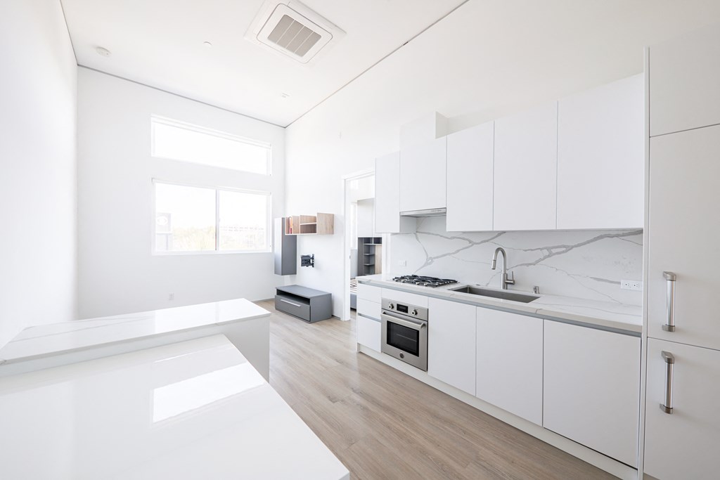 The Fairfax Luxury Brande New Pet Friendly Apartment Homes Los Angeles Grove California