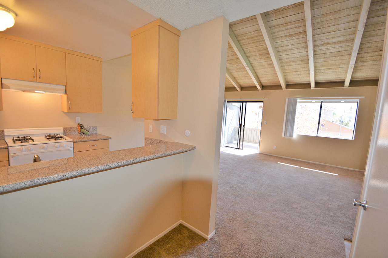 Baywind Apartment Homes Apartment Kitchen