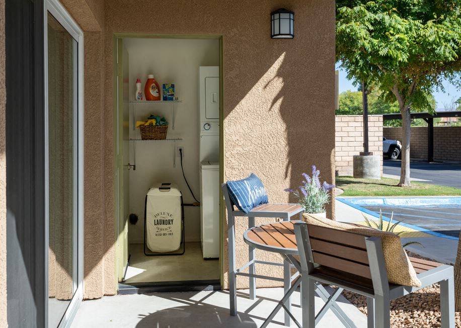 patio at  Villa Boutique Apartment Homes in Palm Springs California.
