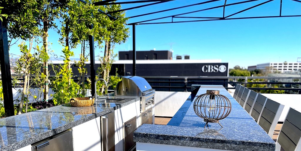 The Fairfax Apartments in Los Angeles featuring pet friendly luxury one bedroom and studios.