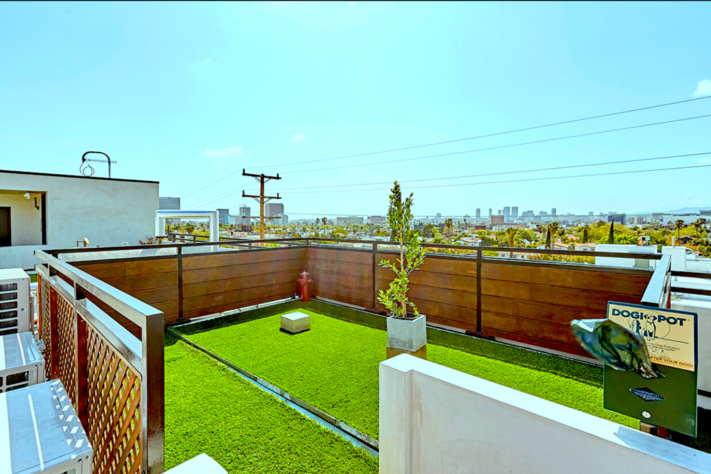 The Fairfax Luxury Brande New Pet Friendly Apartment Homes Los Angeles Grove California