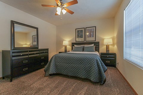 Pembrook Place Apartments Rockford, IL Bedroom