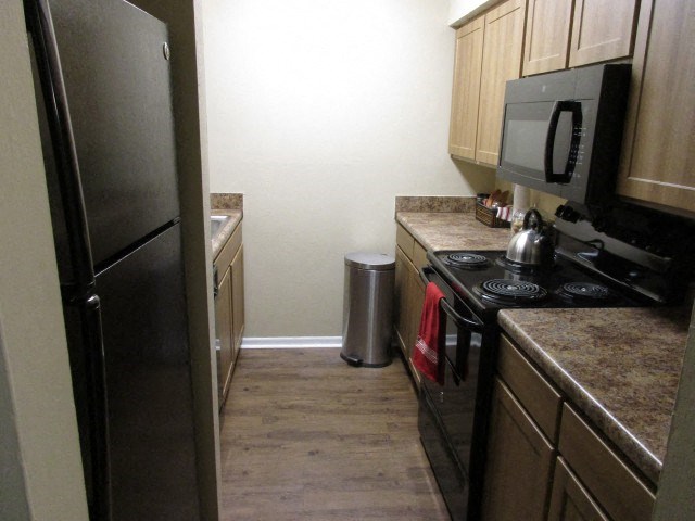Turtle Lake Apartments Kitchen