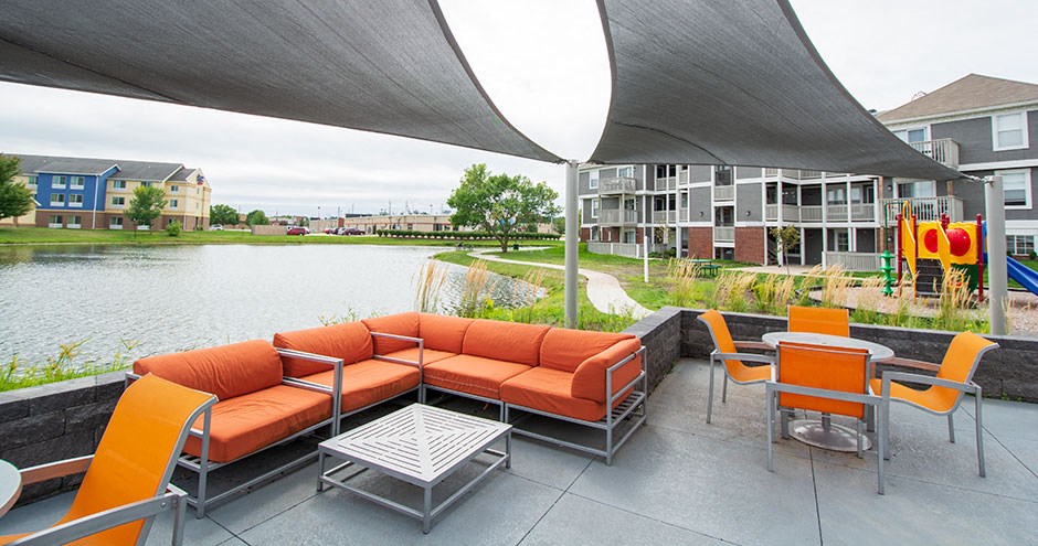 Ashbrooke Apartments Outdoor Kitchen