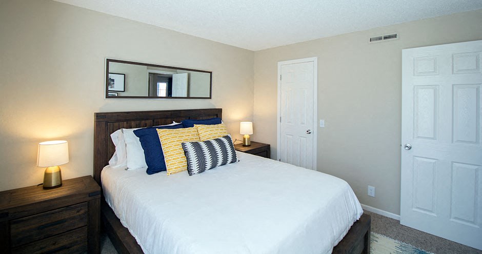 Ashbrooke Apartments Bedroom II