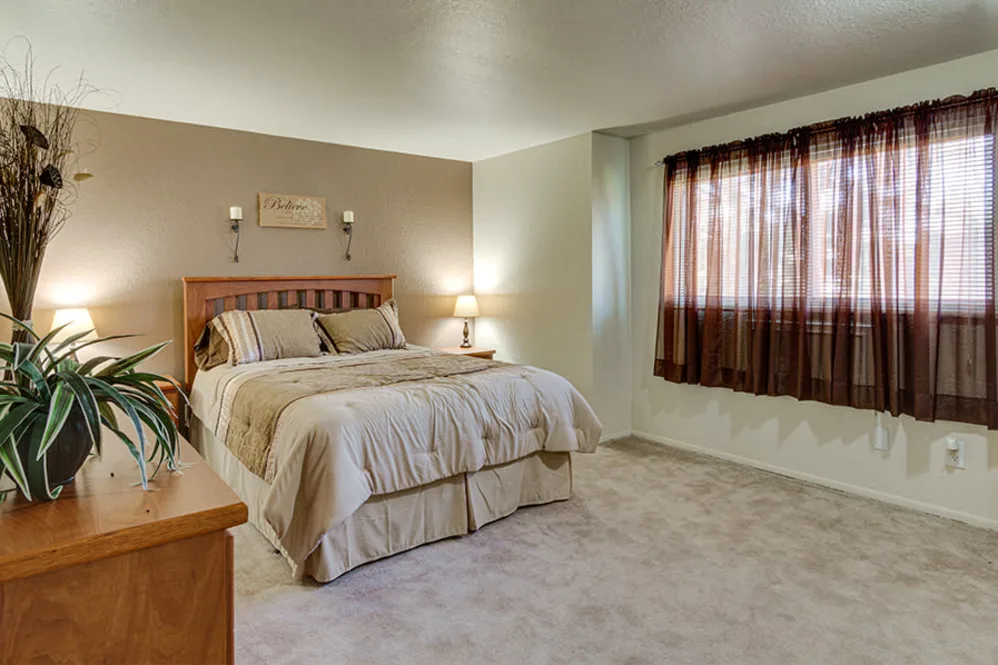 Master Bedroom Master Bedroom