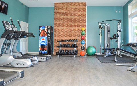 the gym at the apartments apartments ca