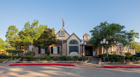 Deer Cross Apartments Lufkin, TX Leasing Office Exterior
