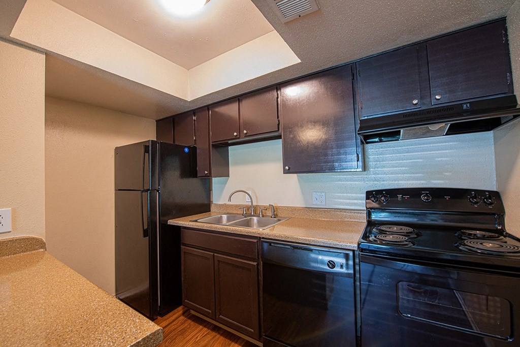 Deer Wood Apartments Upgraded Kitchen II