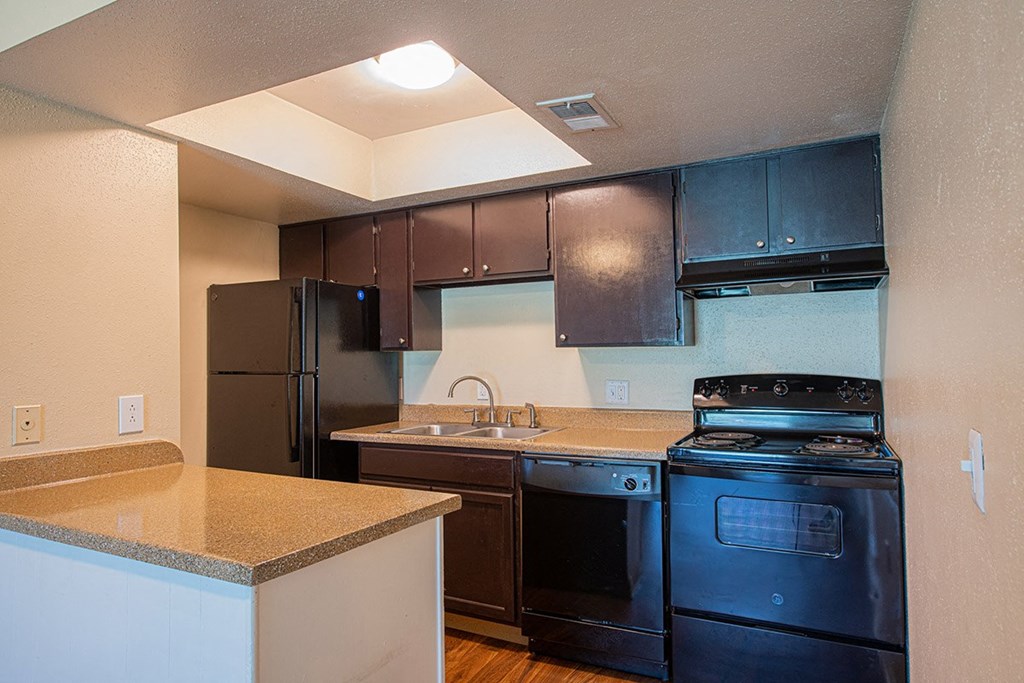 Deer Wood Apartments Upgraded Kitchen