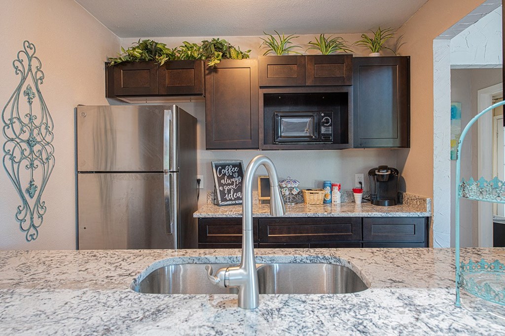 Deer Wood Apartments Leasing Office Kitchen