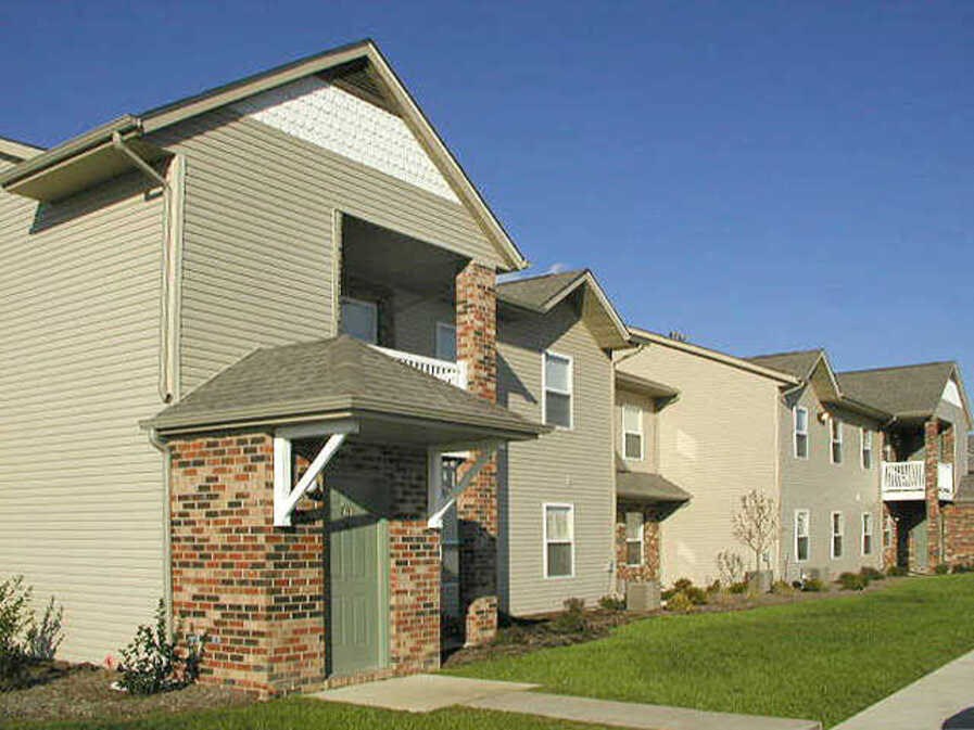 Hidden Ponds Community