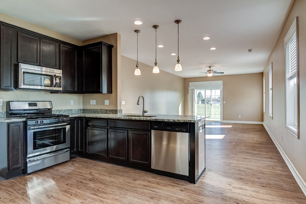 Pembrook Place Townhomes Hamilton Floor Plan Kitchen