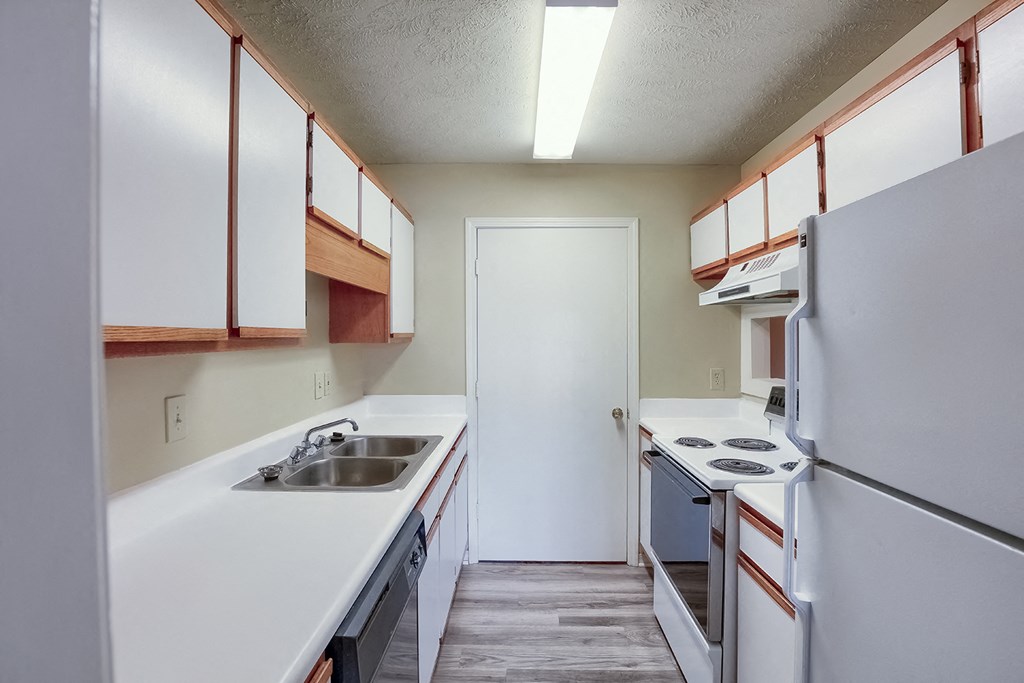 Northwood Place Apartments Meridian MS Kitchen