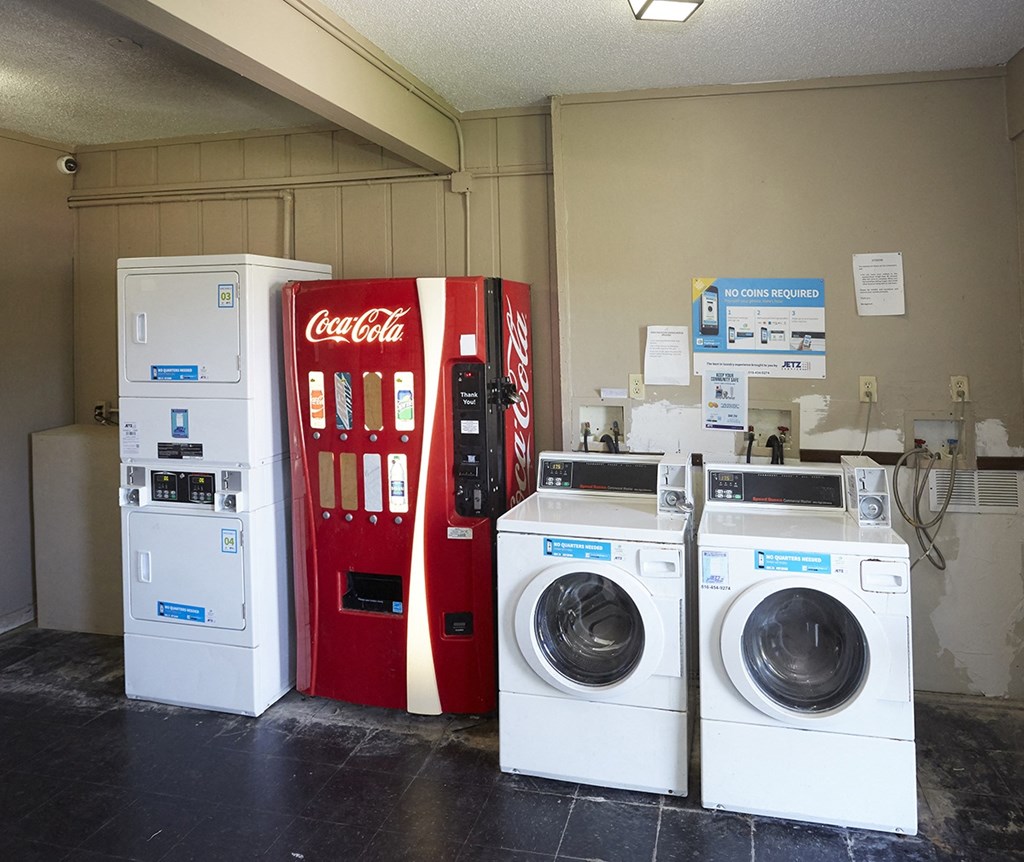 Park Meadows Apartments Kansas City Laundry Facilities