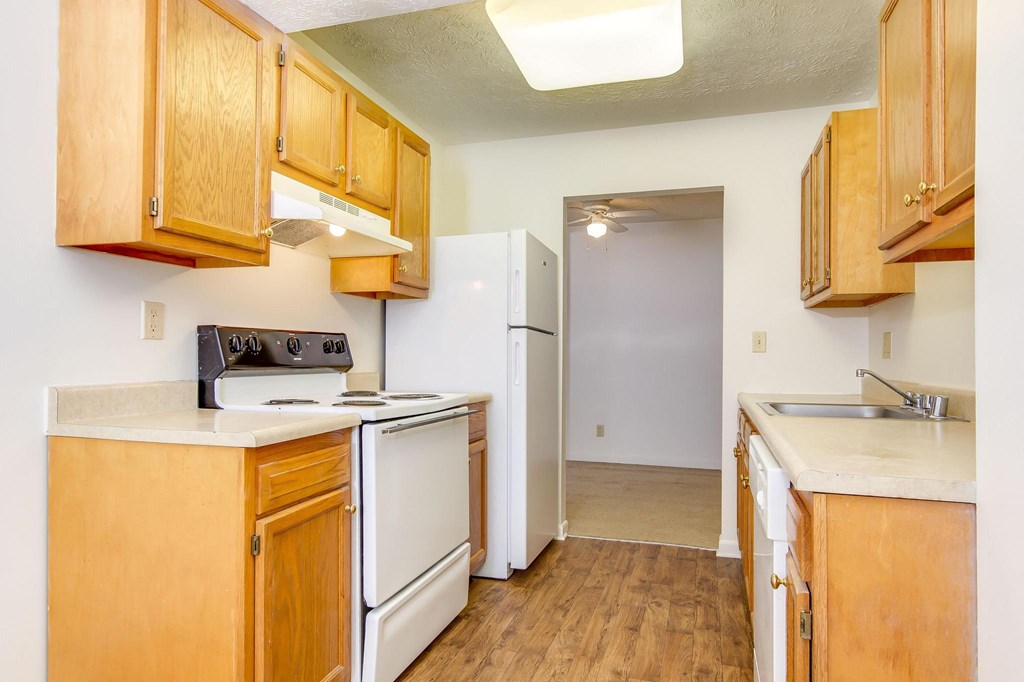 Meadows at Green Tree Apartments in Clarksville, IN Kitchen II