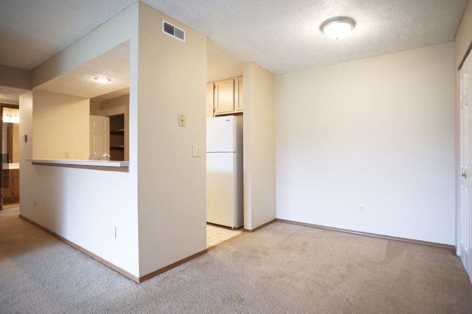 Oakbrook Court Dining Room