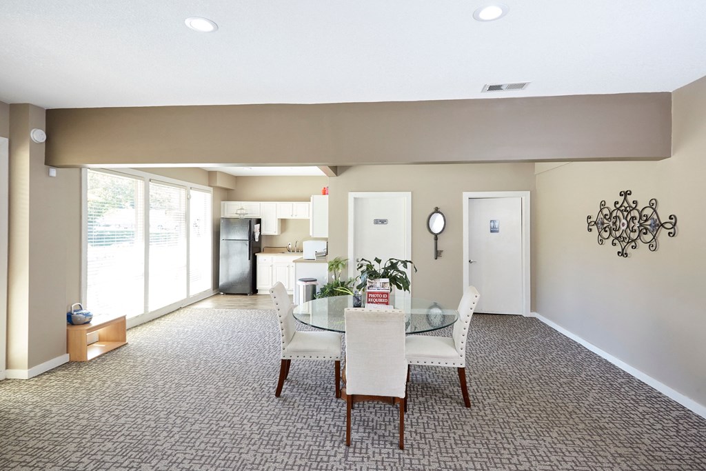 Park Meadows Apartments Kansas City MO Leasing Office Seating Areas