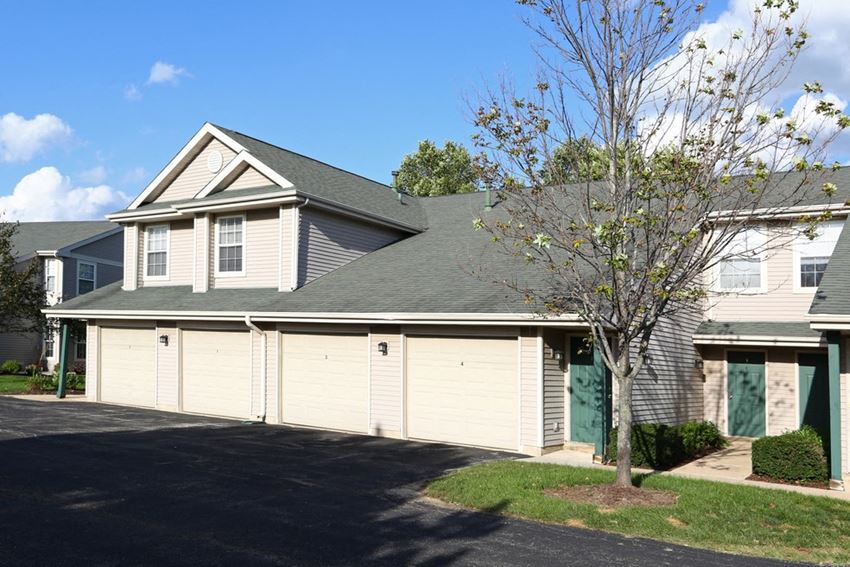 Pembrook Place Apartments, 2775 Stowmarket Avenue, Rockford, IL RentCafe