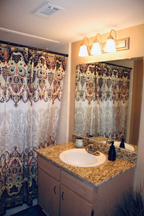 Stonegate Apartments Amarillo, Texas Bathroom