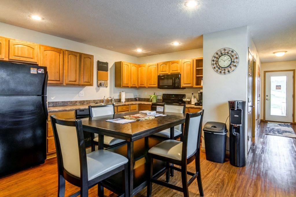 Patriot Pointe Townhomes Junction City, KS Interior Kitchen