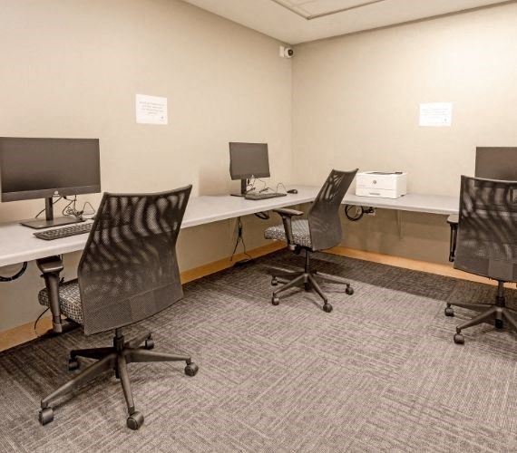 Business Center at Trail Pointe Ridge, Eden Prairie, Minnesota