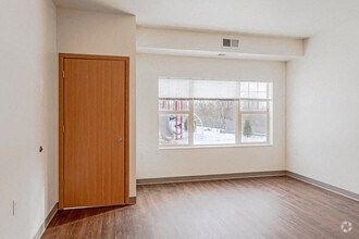 Vacant Living Room at Trail Pointe Ridge, Eden Prairie, Minnesota