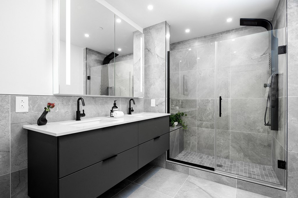 2 Bedroom - Bathroom